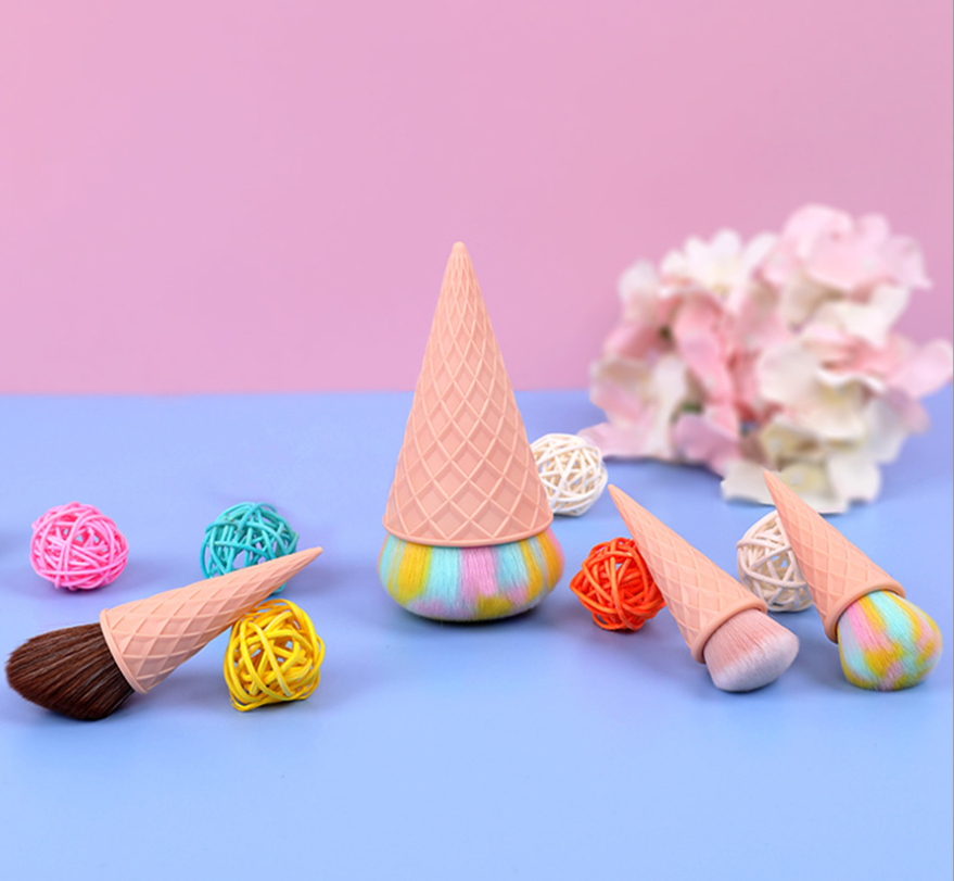Ice Cream Cute Fiber Hair Makeup Brush